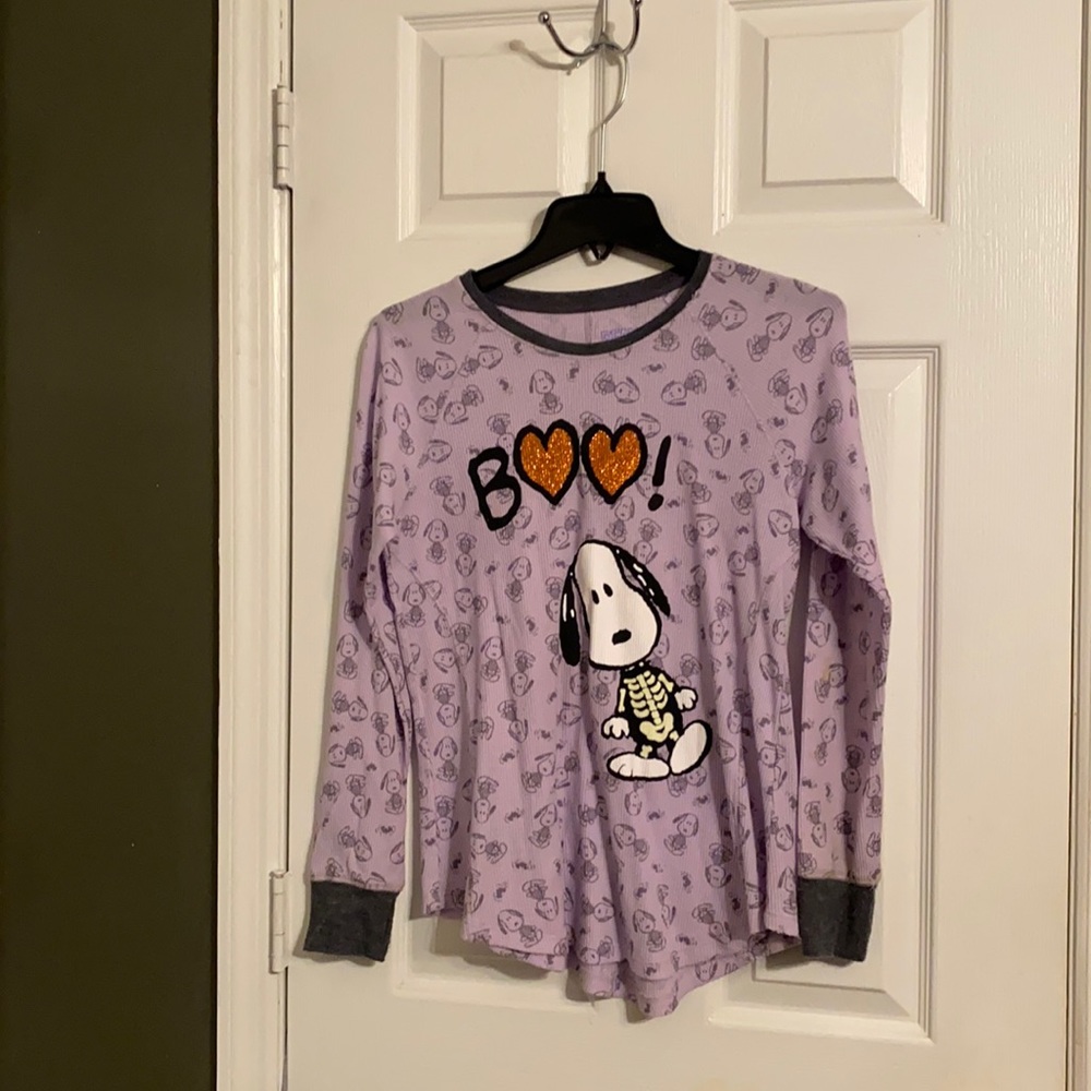 Snoopy Halloween Shirt - Picture 1 of 3